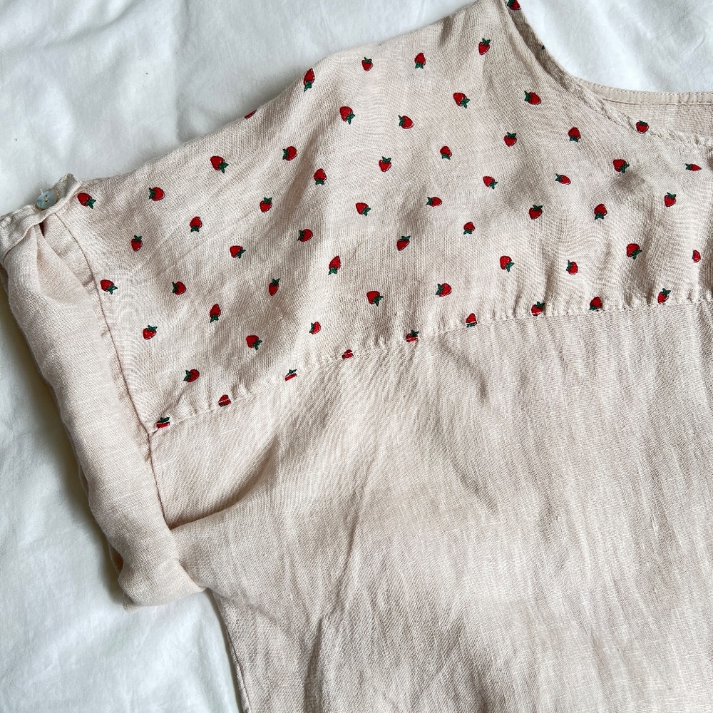 Strawberry Yoke Pullover Dress Cream Red Midi Length Short Sleeves Size XL Shift - Picture 4 of 4